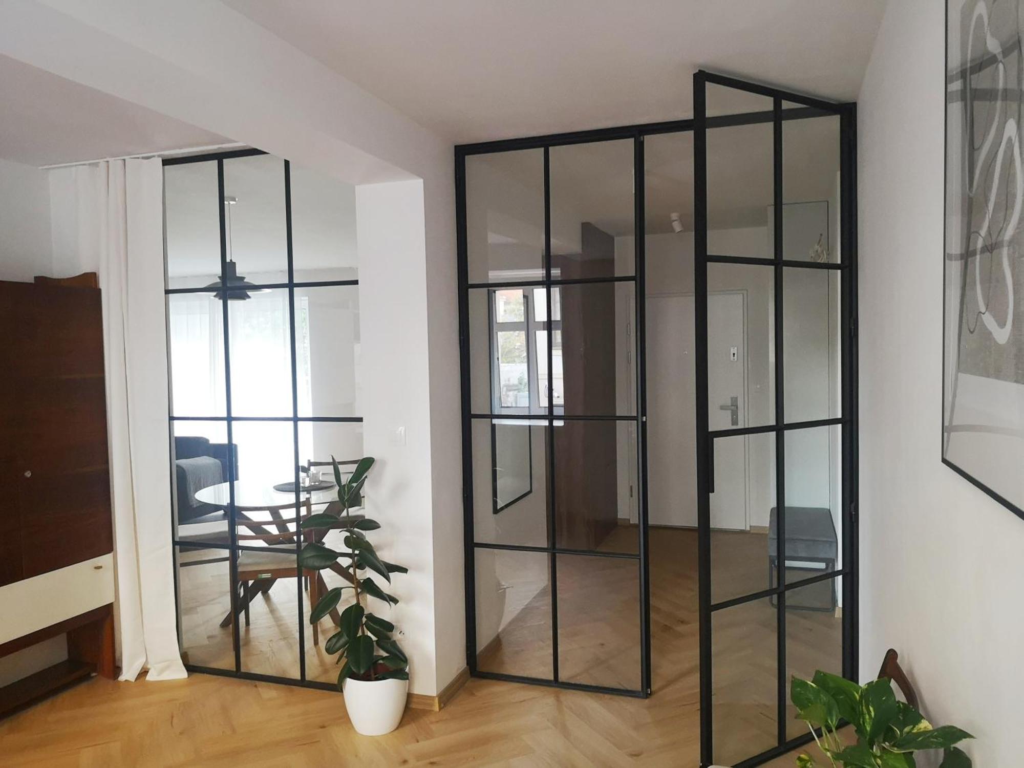 Beautiful New Apt In Old Town Near Train Station - Free Parking Bratysława Zewnętrze zdjęcie