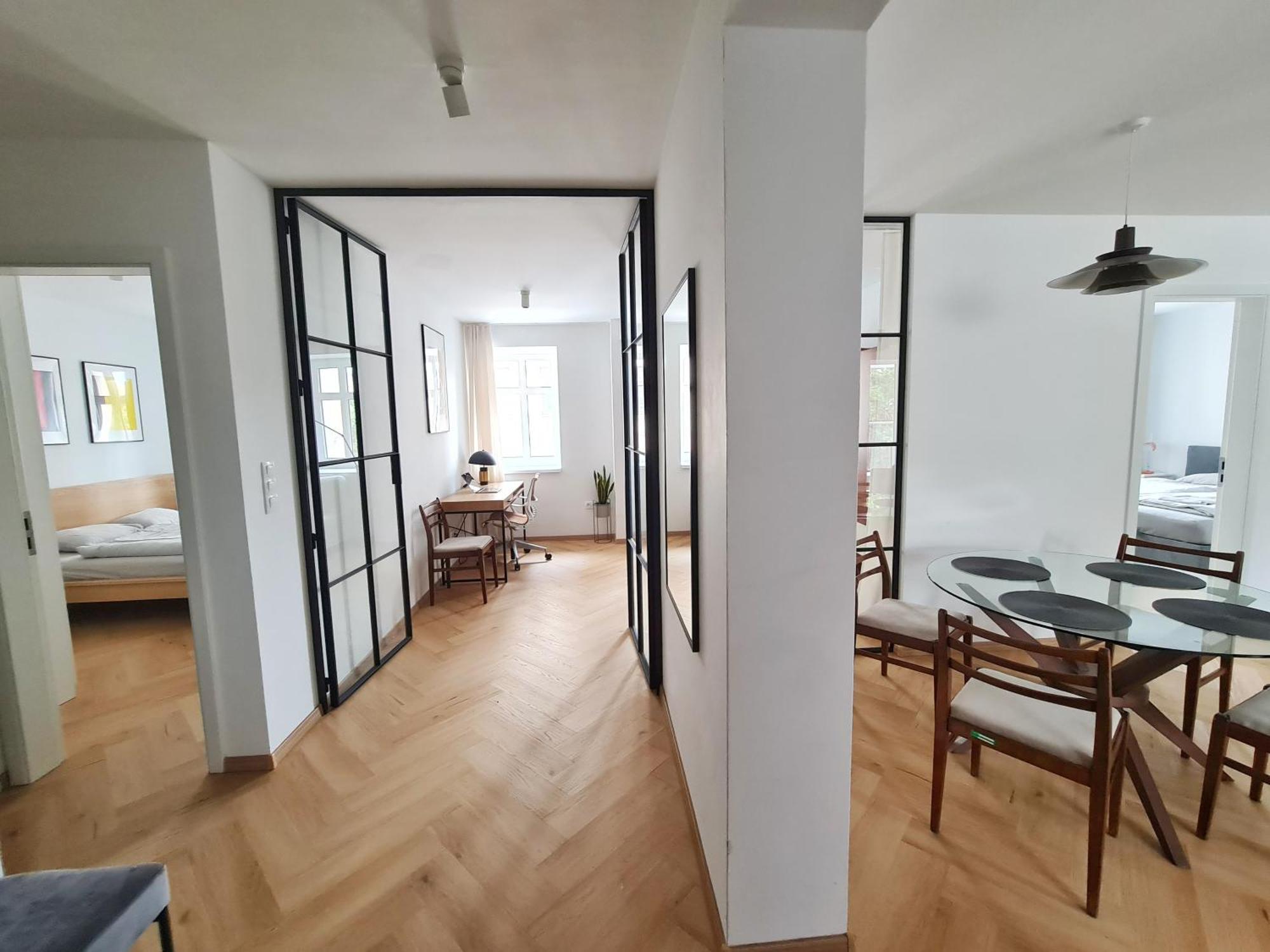 Beautiful New Apt In Old Town Near Train Station - Free Parking Bratysława Zewnętrze zdjęcie