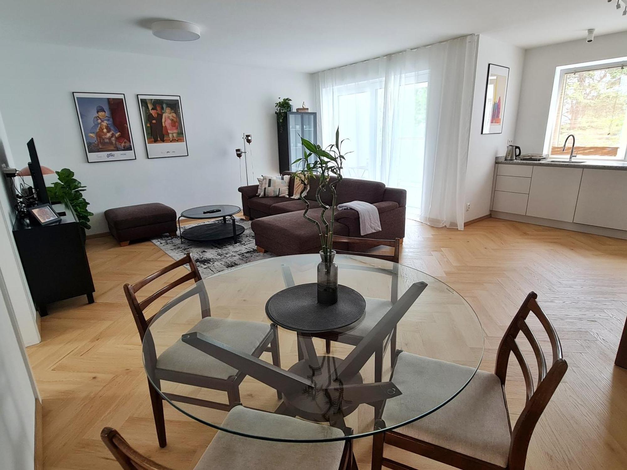 Beautiful New Apt In Old Town Near Train Station - Free Parking Bratysława Zewnętrze zdjęcie