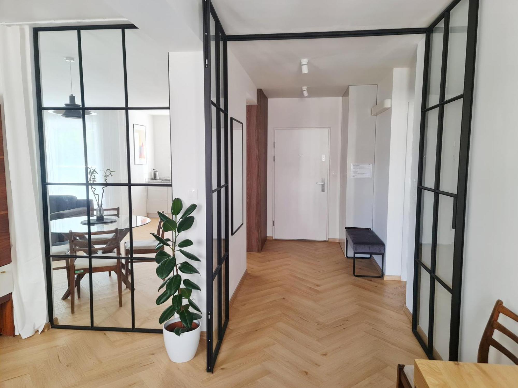 Beautiful New Apt In Old Town Near Train Station - Free Parking Bratysława Zewnętrze zdjęcie